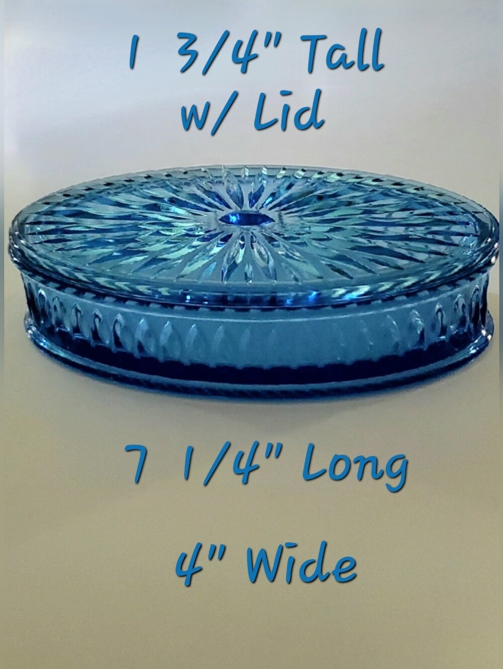 7 1/4" x 4" Oval Exquisitely Detailed Blue Glass Trinket Box With Lid 2011 - Picture 5 of 15